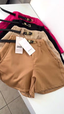 Short alfaiataria com cinto e zíper